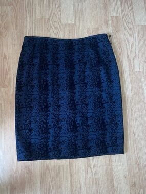 Calvin Klein Black on Black Velvet Midi Pencil Skirt Size 10
